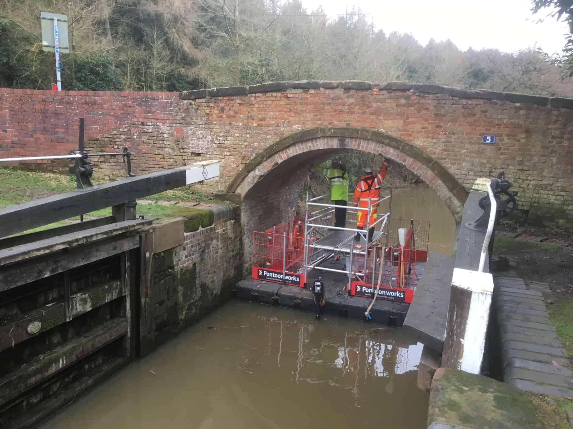 Modular Pontoon for bridge inspection